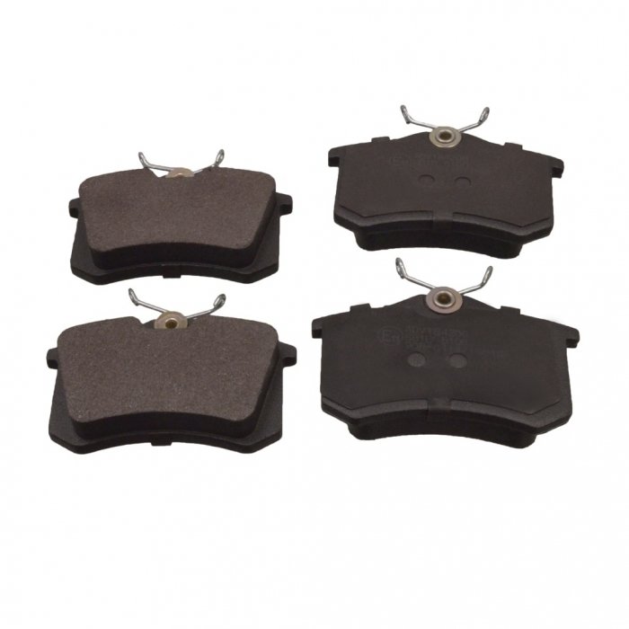 Hella Pagid 1J0698451-S1 ARKA BALATA GOLF BORA 152mm
